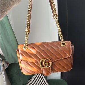 Elegant Brown Leather Shoulder Bag